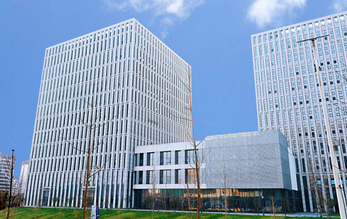 智能控制系统搭建在工业场景中的设计与分视配套实践